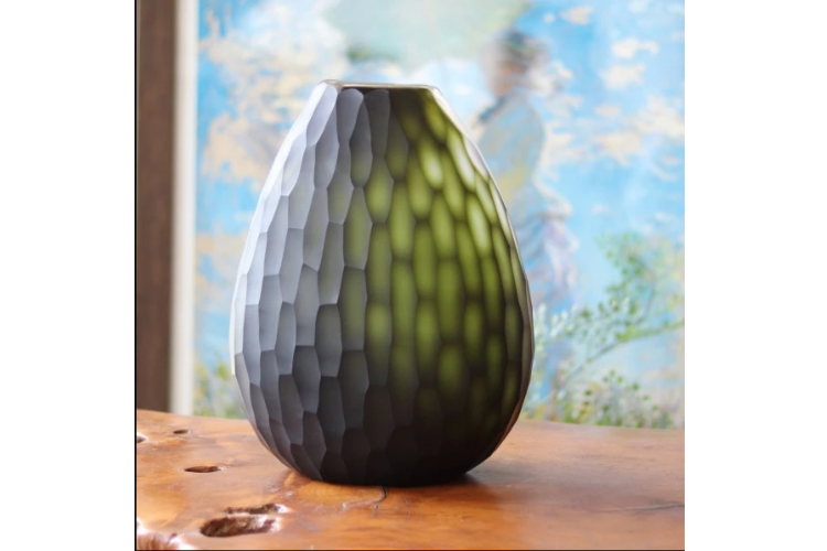 Decorative Vases to Beautify Your Home - Ombre Green Vase