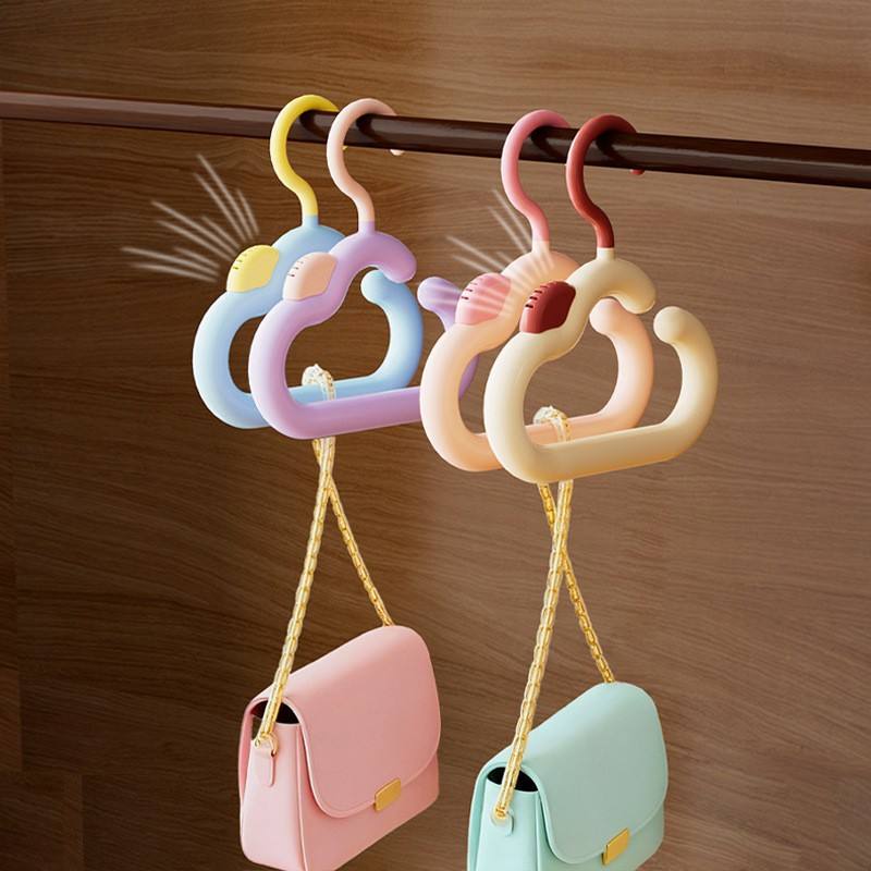 Cloud-Shaped Closet Organizer Hanger (Pack of 2)